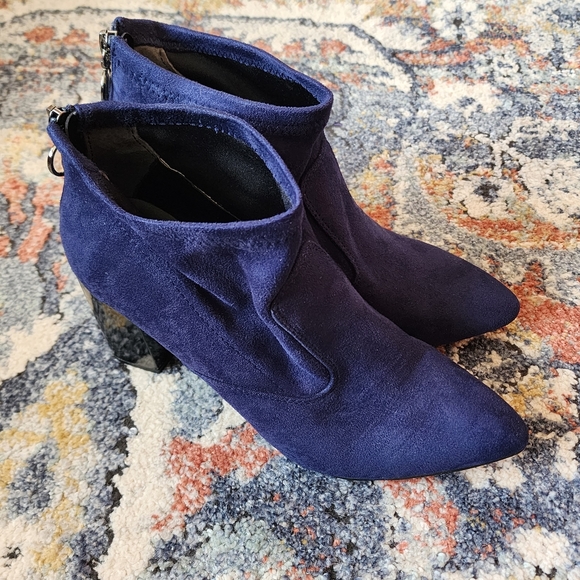 Franco Sarto Kortney Blue Suede Black Patent Pointed Toe Boots Size 9 - Picture 3 of 9
